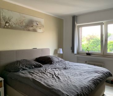 Renovierte 4-Zimmer-Wohnung mit SW-Balkon,2 kernsanierten Bädern un... - Photo 2