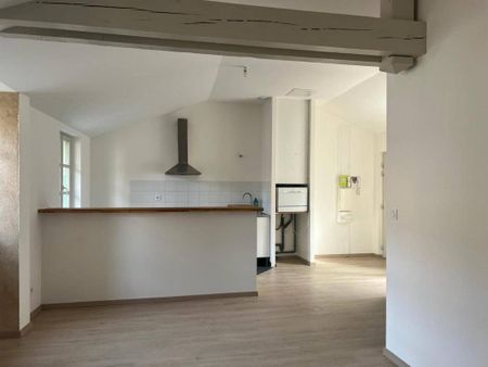 Location appartement t1 bis 2 pièces 40 m² à Villefranche-de-Rouergue (12200) La Bastide - Photo 5