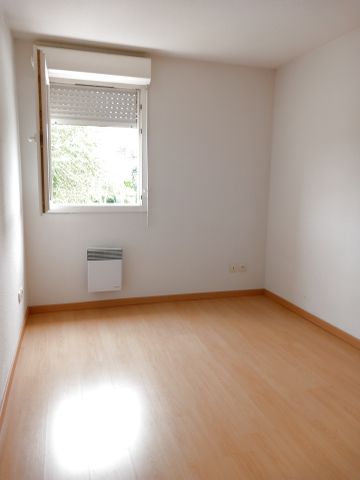 Location Appartement 2 pièces 49m² MARMANDE 47200 - Photo 5