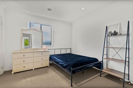 Charming 2-Bedroom Home in Craigieburn - Photo 5