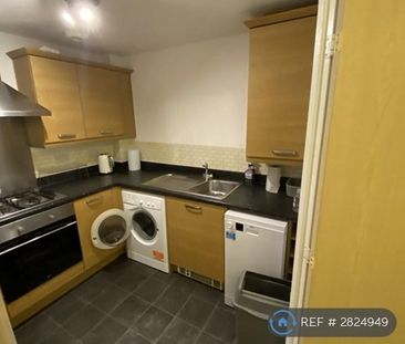 2 bedroom flat to rent - Photo 5