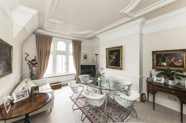 Old Court Place, Kensington, W8 - Photo 1