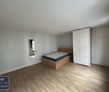 Location Appartement 1 pièce 26m² PARIS 19ème - Photo 2