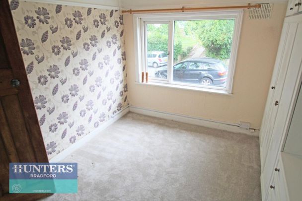 Rayner Avenue Girlington, Bradford, West Yorkshire, BD8 9PP - Photo 1