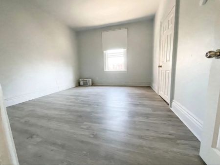 For Lease - 243 Woodfield Road Unit# 2nd Floor, Toronto, Ontario - Photo 3