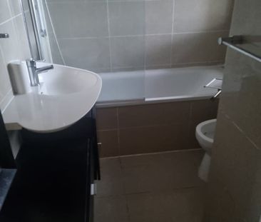 Room in a Shared House, Kennyland Court, NW4 - Photo 2