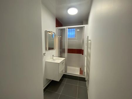 Location Appartement 3 pièces 55m² VALENCE 26000 - Photo 5