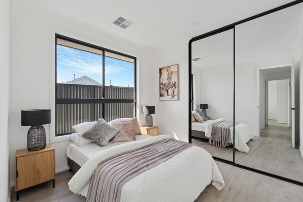 21A Merlin Road, Fulham Gardens SA 5024 - Photo 1