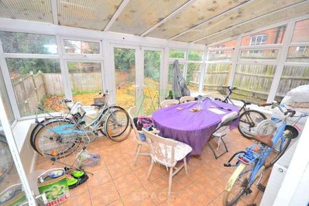 Bulmershe Road, Reading, Berkshire, RG1 - Photo 4