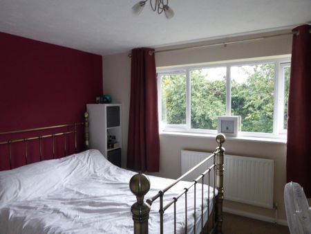 3 bedroom house to rent - Photo 2