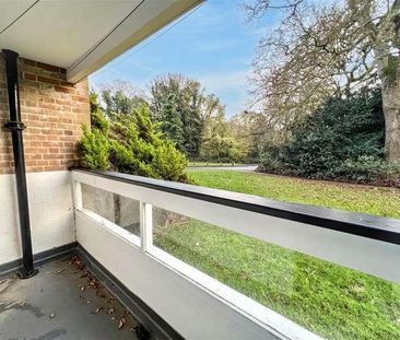 William Mere Gardens, Norwich, NR1 - Photo 2