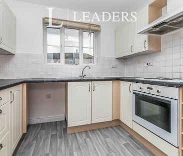 2 bedroom flat to rent - Photo 6