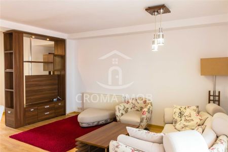 Cromaimob - Inchiriere apartament 3 camere, in Ploiesti, lux, zona Ultracentral - Photo 4