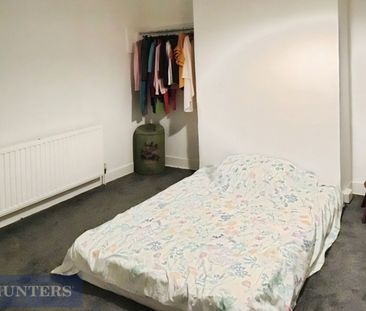 3 bedroom House To Let - Photo 1
