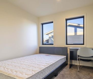 5 Bedroom Gem close to the city centre - Photo 5