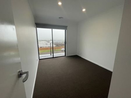 Brand New Townhouse in the Popular Averley Estate - Photo 4