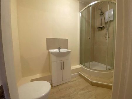 1 bedroom property to rent - Photo 4