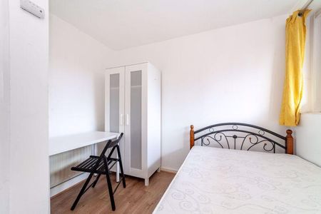 4 bedroom apartment to rent - Photo 2