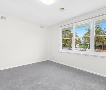 90 Walker Cres, Narrabundah ACT 2604 - House For Rent | Domain - Photo 5
