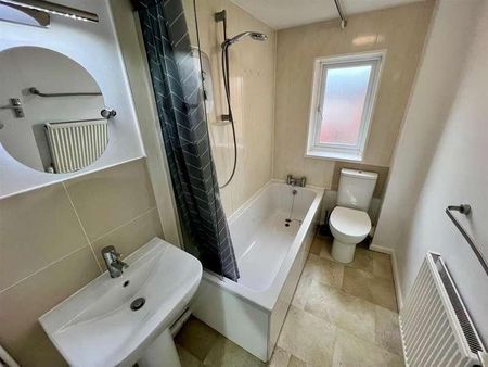 Deacons Place, Bishops Cleeve, GL52 - Photo 5