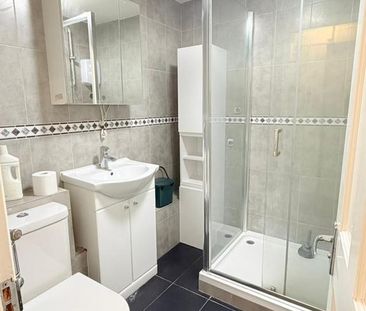 Studio to rent - Photo 6