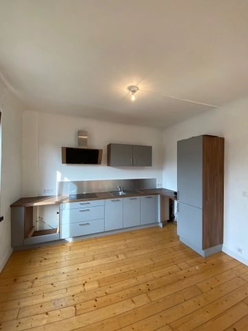 Location Appartement 2 pièces 55m² BOULOGNE SUR MER 62200 - Photo 2