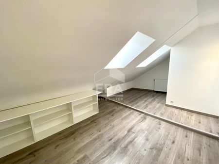 APPART. A LOUER T5 - BLOIS - DUPLEX RÉNOVÉ, 4 CHBS, GARAGE ET PROCHE COMMODITÉS - Photo 2