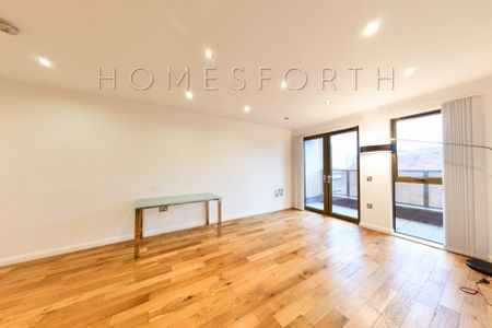 2 Bedroom Apartment - Photo 2