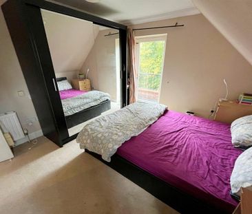 2 bedroom flat to rent - Photo 5