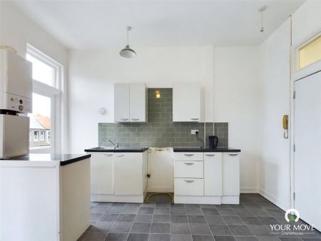 1 bedroom flat to rent - Photo 5