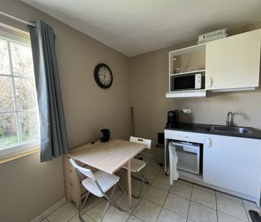 Studio meublé - Photo 2