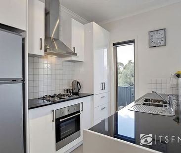 Comfort & Convenient Living in Golden Square - Photo 1