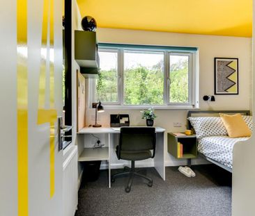 1 bedroom in a house share to rent - Photo 3