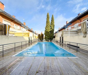 5 room luxury House for rent in Madrid, Autonomous Region of Madrid - Photo 3