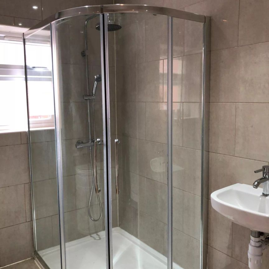 Lincoln Street (6 bed) - Photo 1