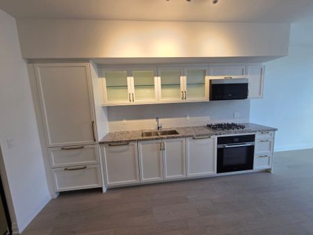 For Lease - 505 Glencairn Avenue Unit# 216, Toronto, Ontario - Photo 3