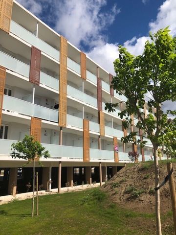 Location Appartement 1 pièce 18m² NIMES 30000 - Photo 2