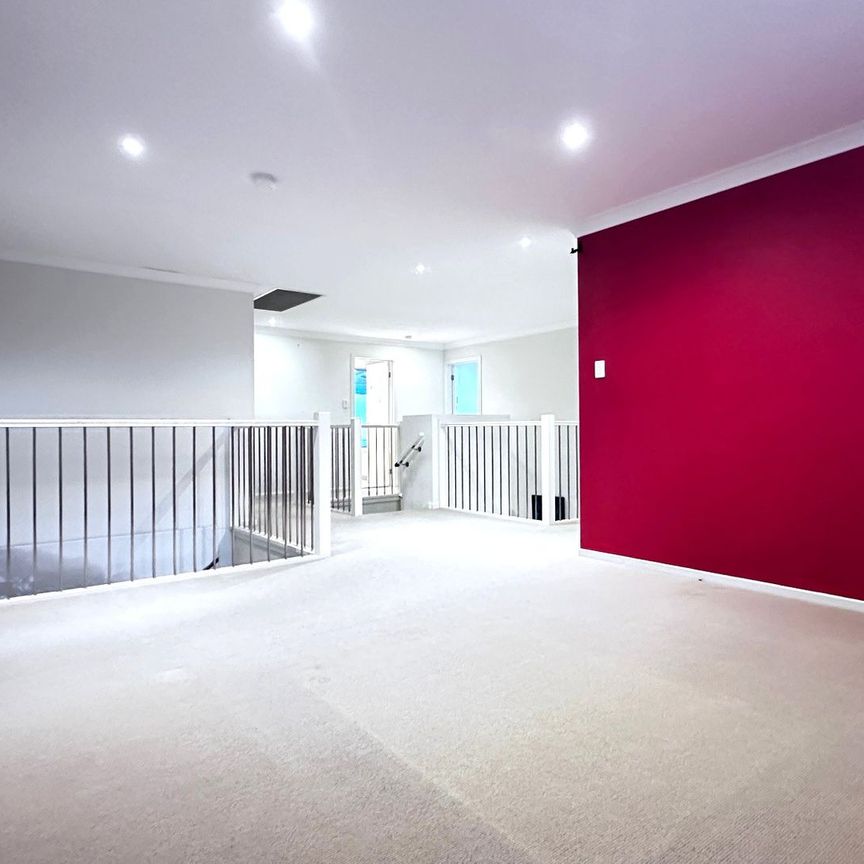 Double Storey Delight&excl;&excl; - Photo 1