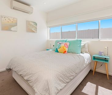 3/133 Ocean Beach Road, Sorrento - Photo 3