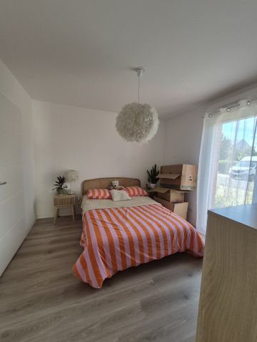 Location Appartement 2 pièces 45m² PERENCHIES 59840 - Photo 2