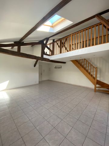 Location Appartement 2 pièces 65m² - Photo 2