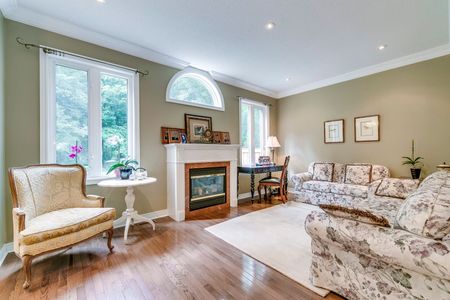 For Lease - 157 Creek Path Avenue, Oakville, Ontario - Photo 3