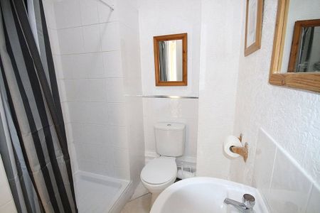 studio to rent - Photo 4