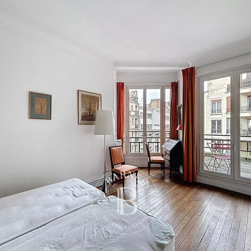 Appartement • Dupleix-Motte Picquet - Photo 1