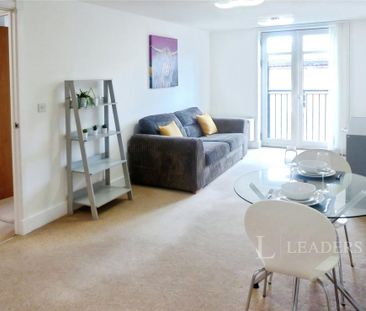 1 bedroom flat to rent - Photo 4