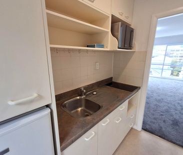 Central Central Central - Photo 5