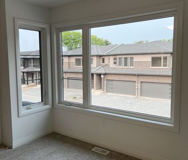 For Lease - 4552 Portage Road Unit# 56, Niagara Falls, Ontario - Photo 6