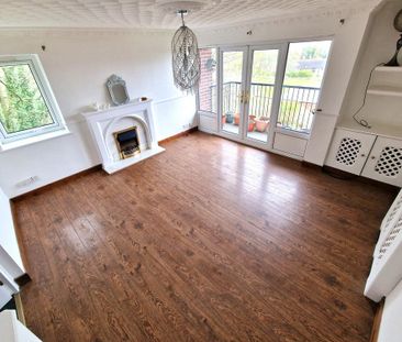 2 bedroom flat to rent - Photo 1