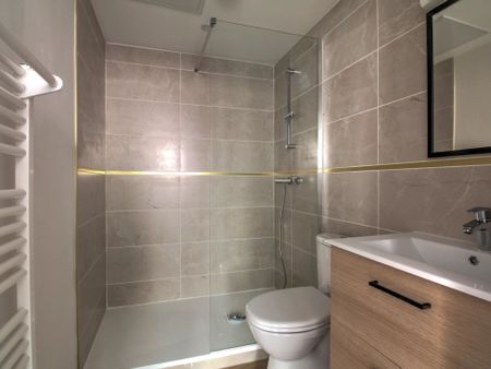 Location Studio 1 pièces 16 m2 à Rive-de-Gier - Photo 5