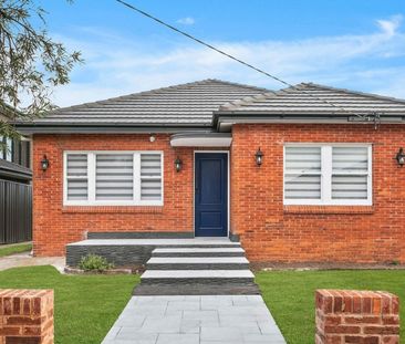 Easy Modern Living in Prized Beachside Pocket - Photo 6